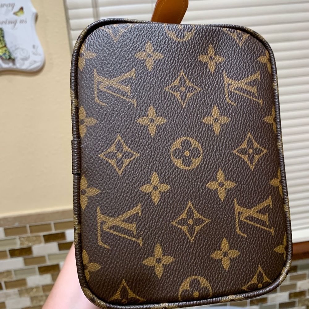 Louis Vuitton Monogram Shoulder limited edition purse long/ short strap/ wallet - Picture 13 of 17